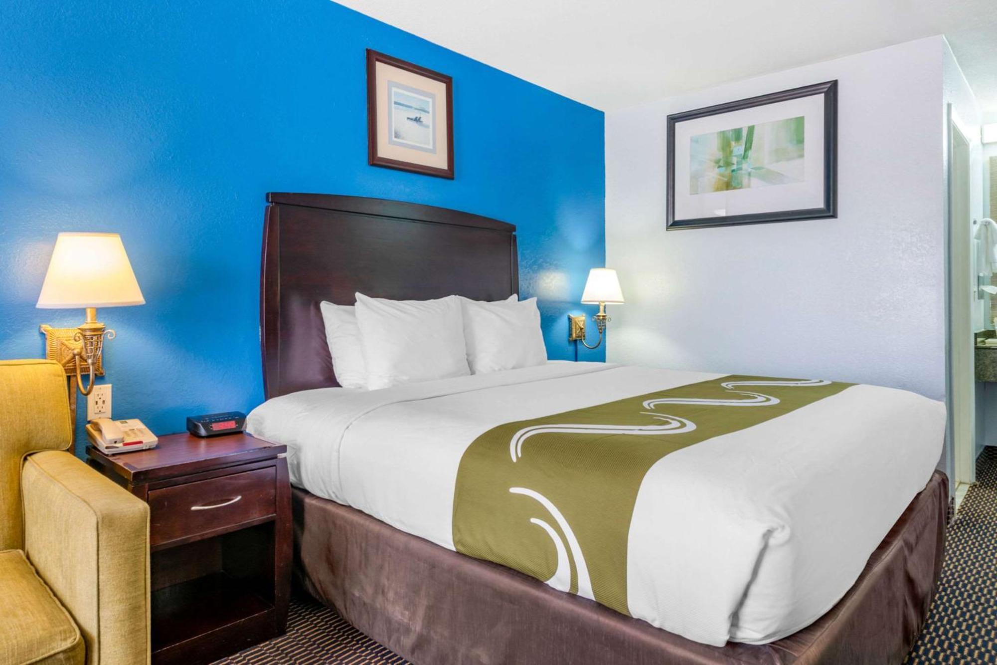 Suite Lit King-Size – Non-Fumeurs